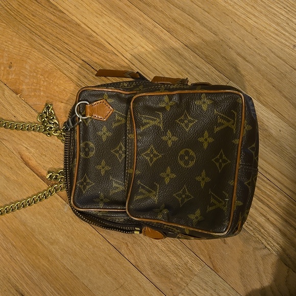Authentic LV bag - Picture 2 of 5
